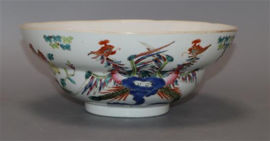 A Chinese bowl decorated with birds and ducks diameter 20.5cm